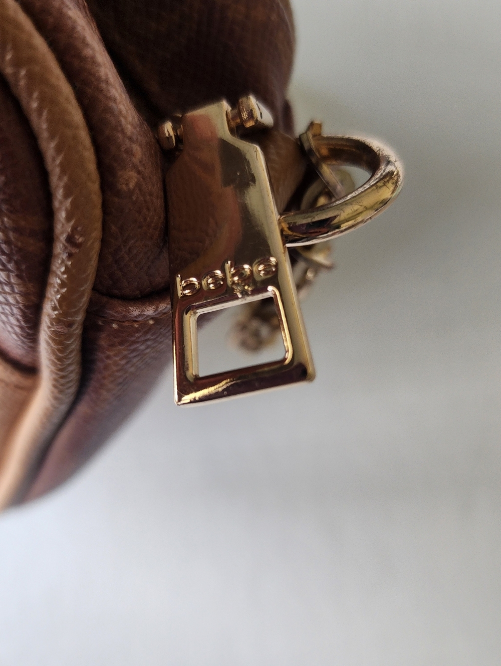 BEBE SERENA MONOGRAM CAMERA CROSSBODY - Picture 3 of 12